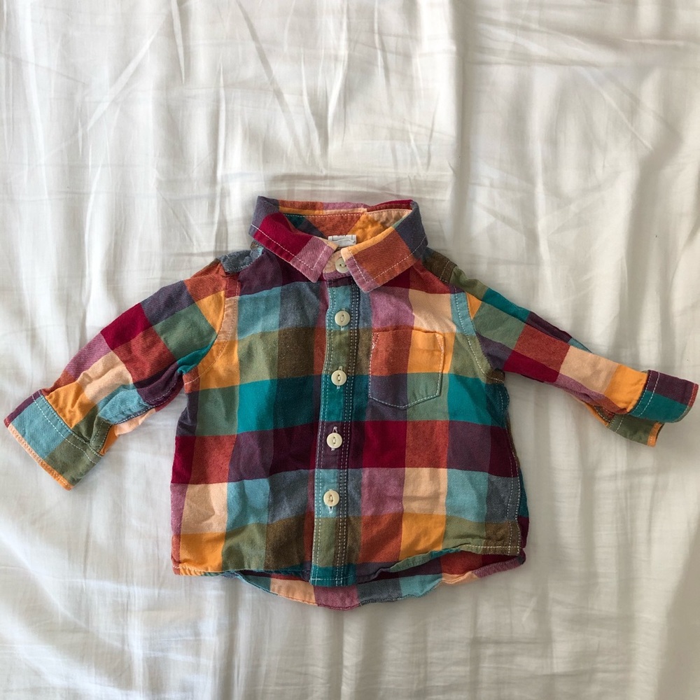 Baby Gap rainbow button-up shirt